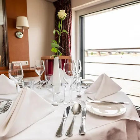 Kd Hotelship Comfort Hotel Düsseldorf