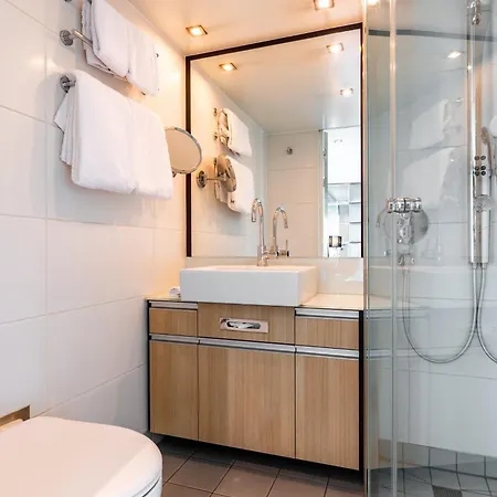 Kd Hotelship Comfort Hotel