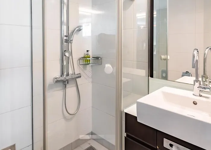 מלון Kd Hotelship Comfort