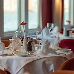 Kd Hotelship Comfort Hotel *