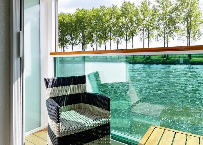 Kd Hotelship Comfort 杜塞尔多夫